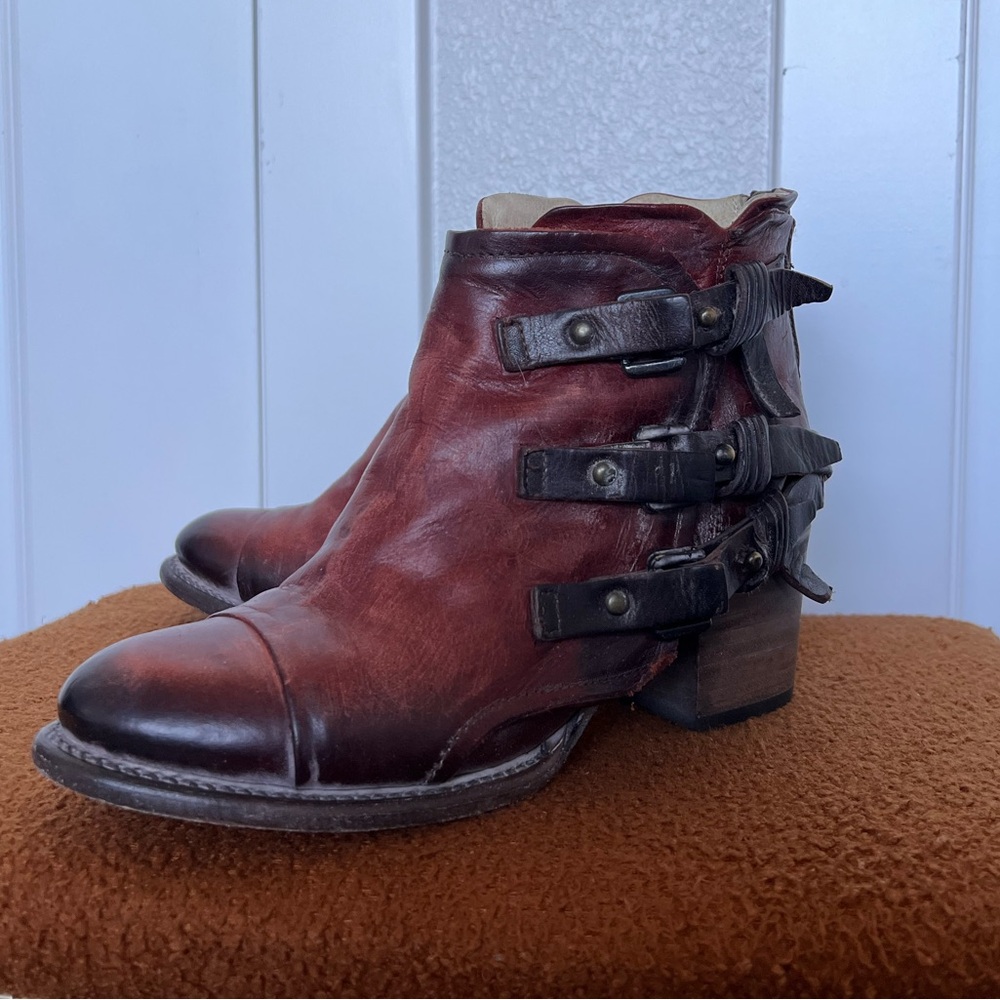 Freebird Women's FB-Circe Brown Leather Ankle Booties Size 8